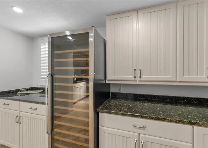 Holiday home 823 Eldorado Ave Clearwater Beach