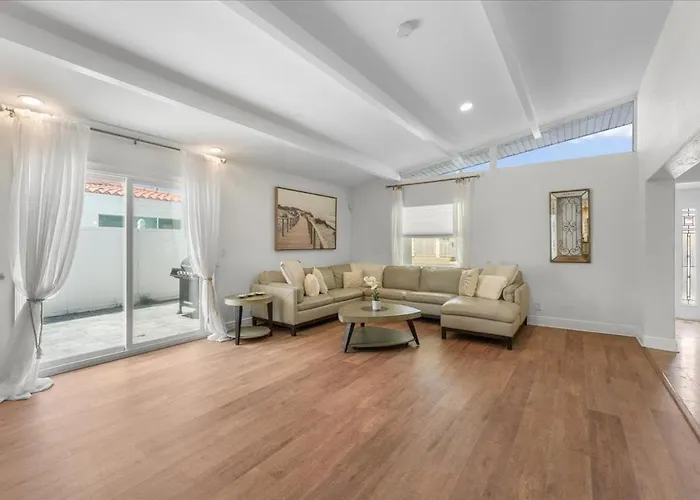 823 Eldorado Ave Holiday home