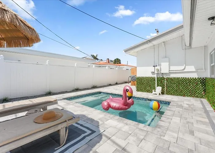 823 Eldorado Ave Holiday home