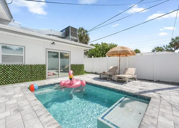 823 Eldorado Ave * Clearwater Beach