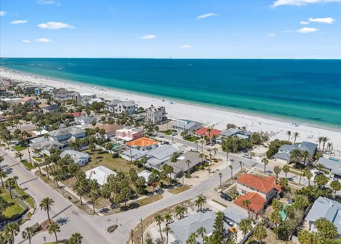 823 Eldorado Ave Clearwater Beach